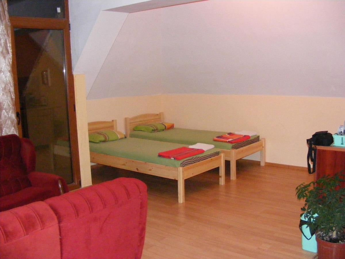 Guest House "Zora - Sarafovo" 布尔加斯 外观 照片