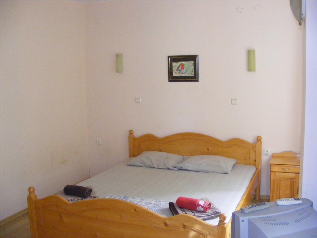 Guest House "Zora - Sarafovo" 布尔加斯 外观 照片