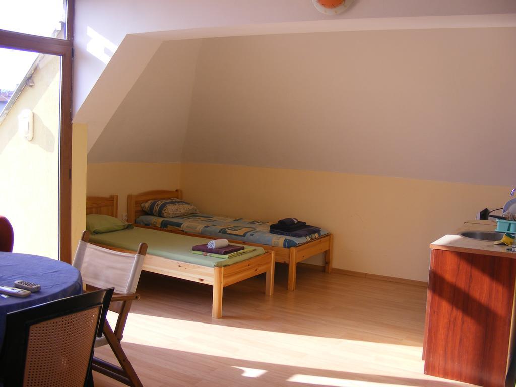 Guest House "Zora - Sarafovo" 布尔加斯 外观 照片